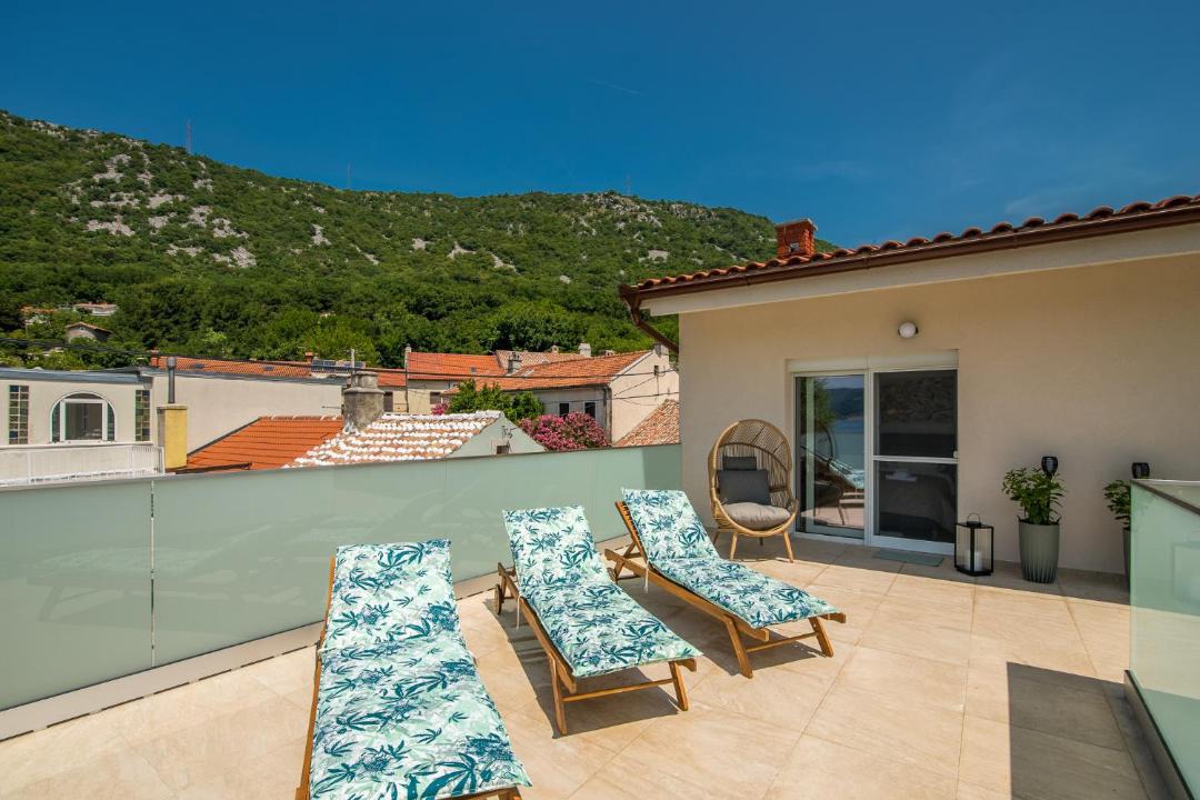 Photo of Patio Balcony in Bakarac