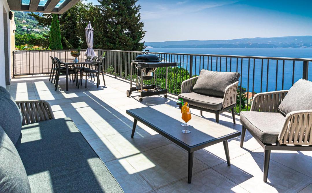 Photo of Patio Balcony in Borak