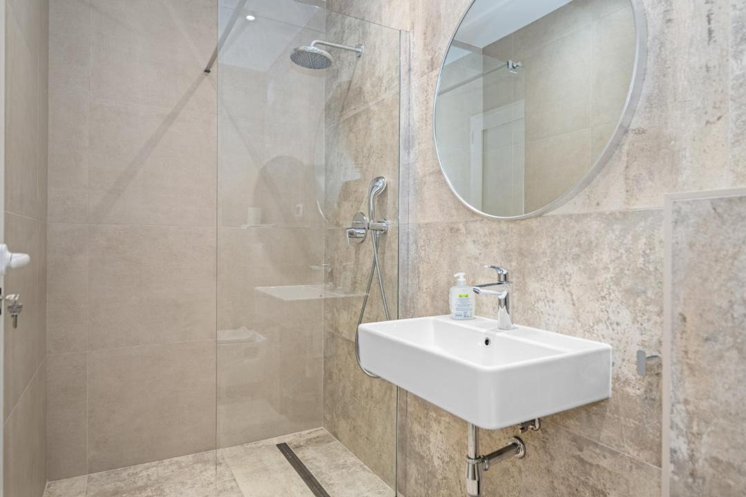 Photo of Bathroom in Crni
