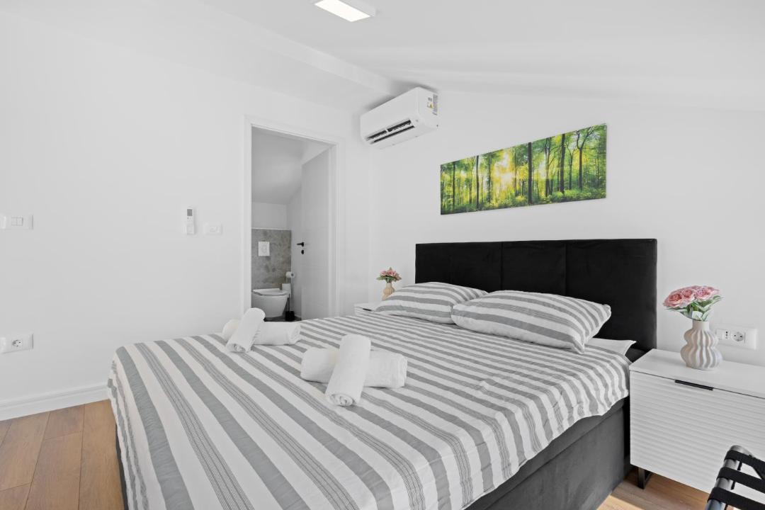 Photo of Bedroom in Vinkuran