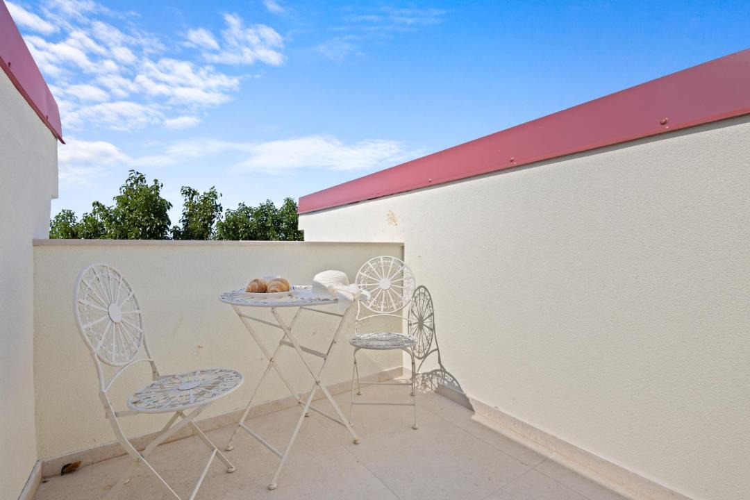 Photo of Patio Balcony in Vinkuran