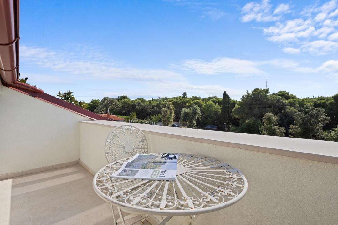 Photo of Patio Balcony in Vinkuran