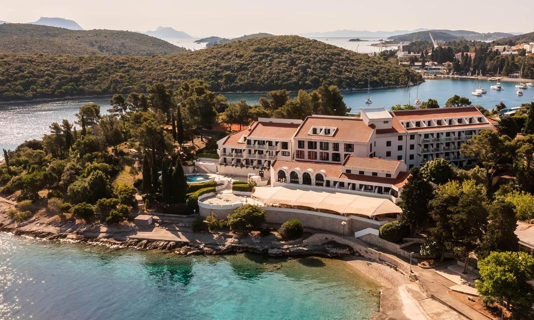 Photo of Others in Cove Tri Zala (Zrnovo)