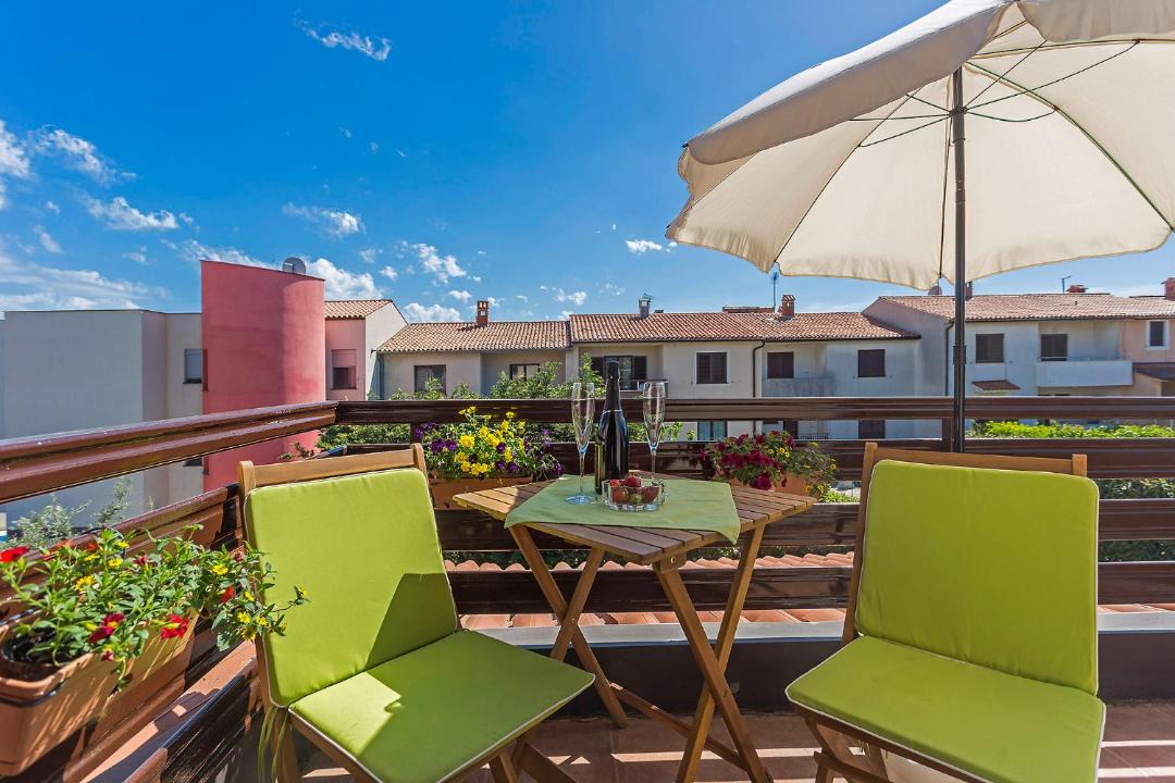 Photo of Patio Balcony in Vinkuran