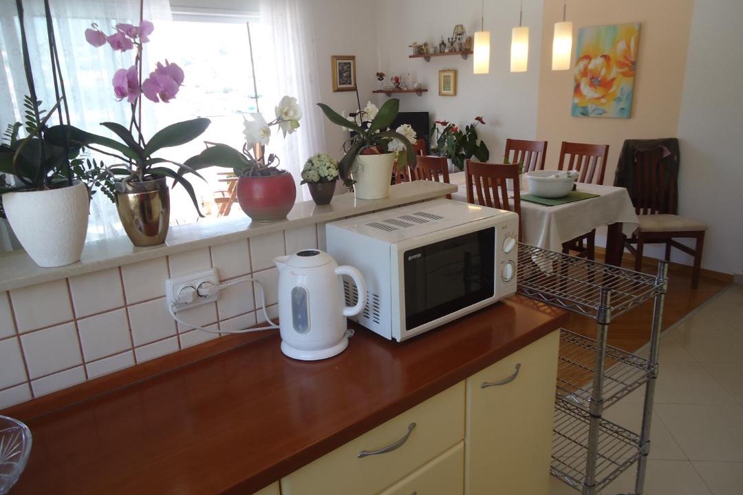 Photo of Kitchen in Varos