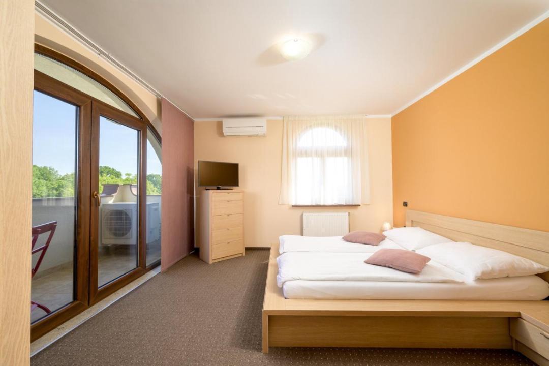 Photo of Bedroom in Prodol