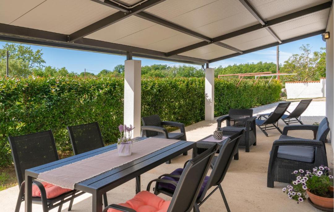 Photo of Patio Balcony in Divsici