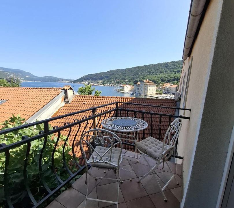 Photo of Patio Balcony in Bakar