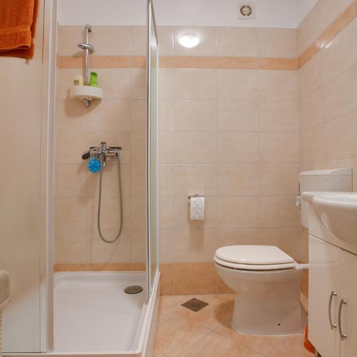 Photo of Bathroom in Vinkuran