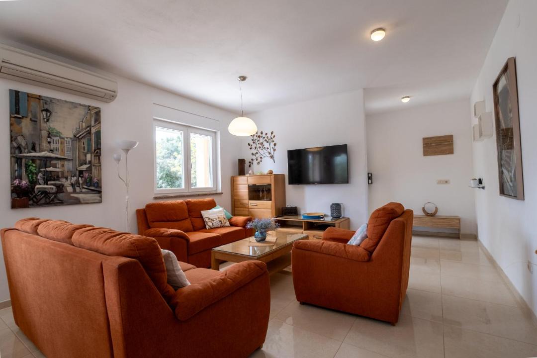 Photo of Livingroom in Vinkuran