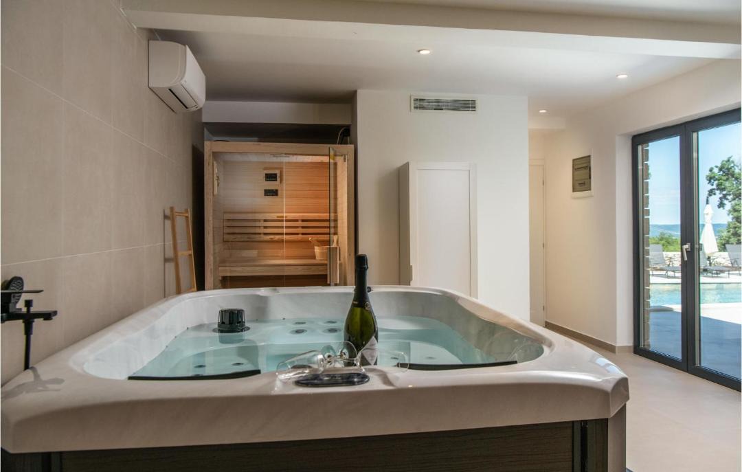 Photo of Bathroom in Bartici