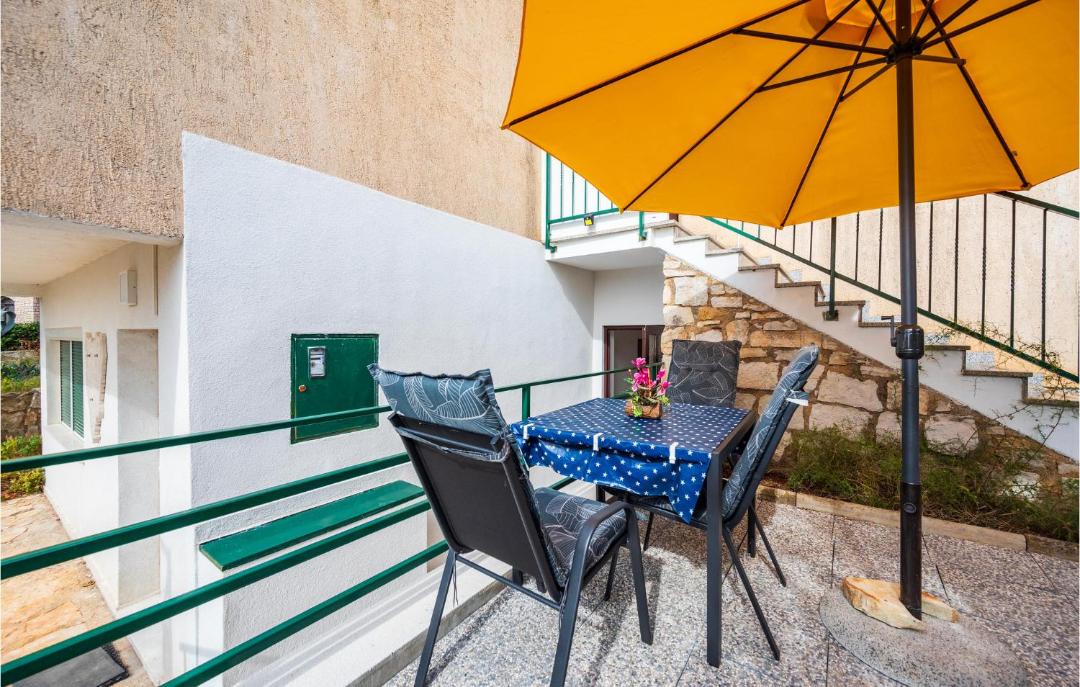 Photo of Patio Balcony in Vinkuran