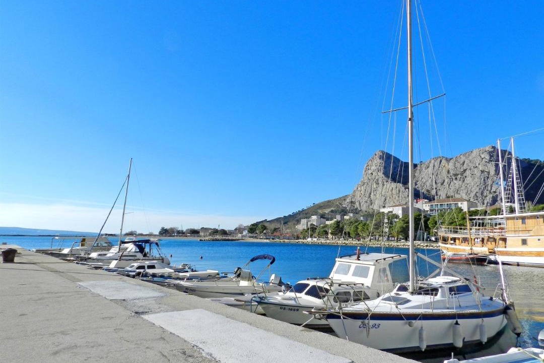 Photo of Others in Omis