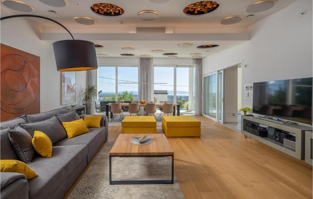 Photo of Livingroom in Smrika