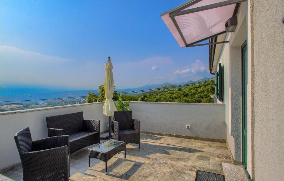 Photo of Patio Balcony in Hreljin