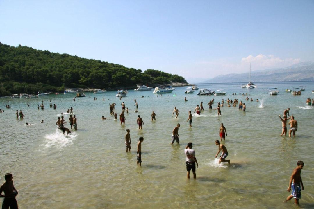 Photo of Others in Praznica