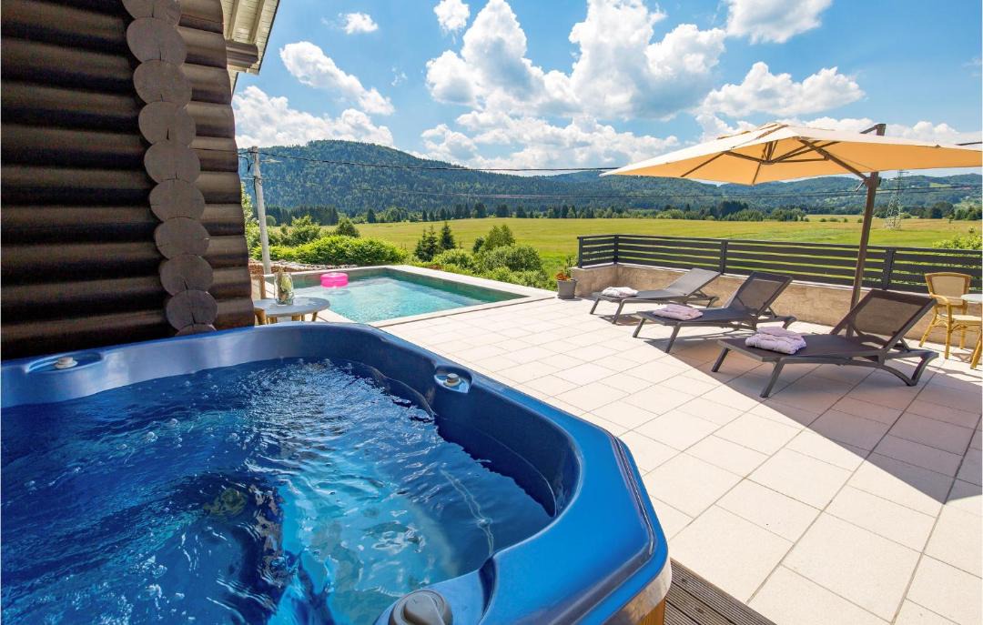 Photo of Patio Balcony in Ravna Gora