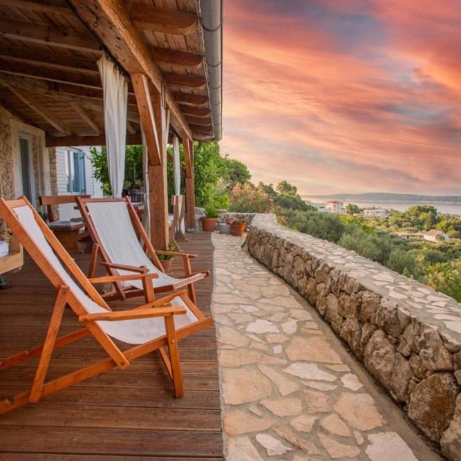 Photo of Patio Balcony in Banjol