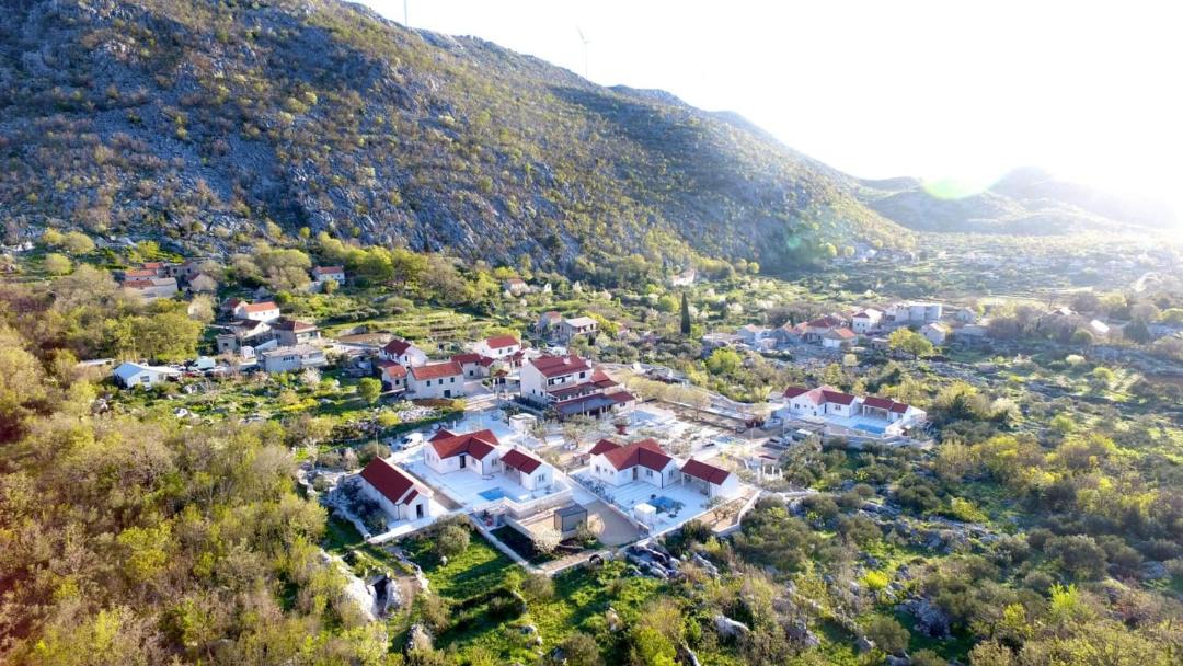 Photo of Others in Seoca