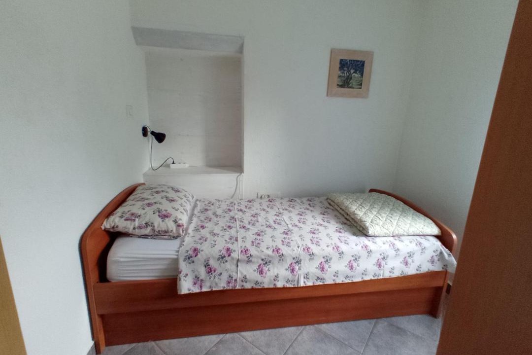 Photo of Bedroom in Grabri