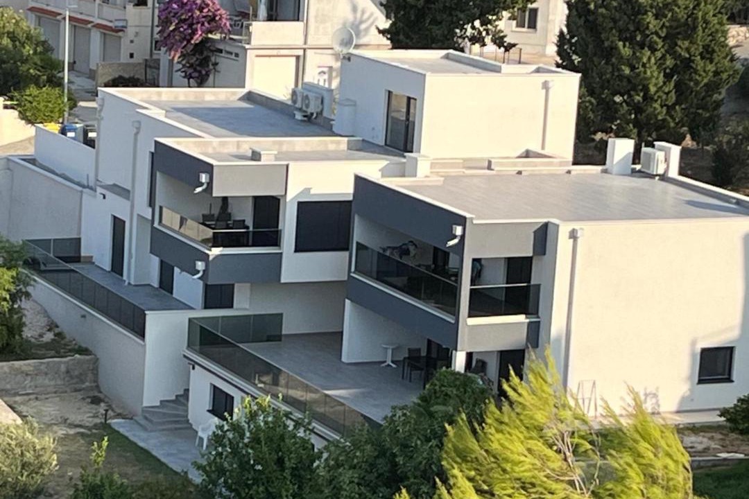 Photo of Others in Omis