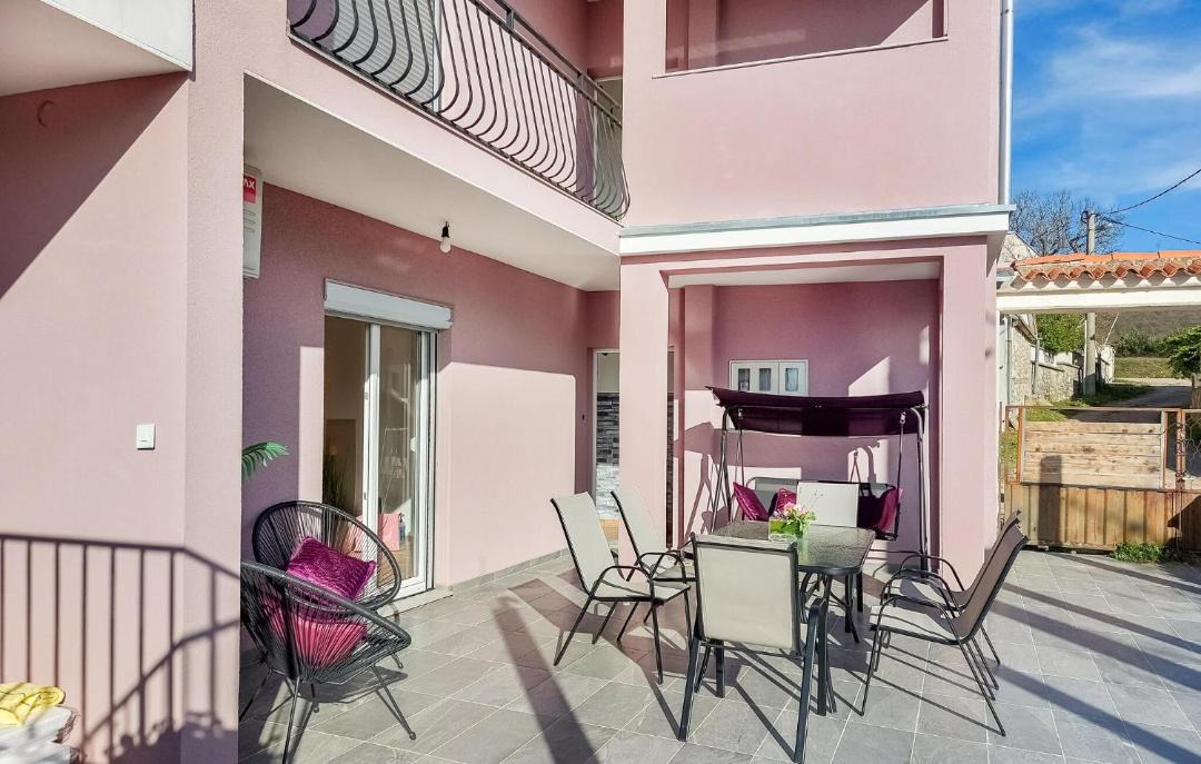 Photo of Patio Balcony in Salakovci