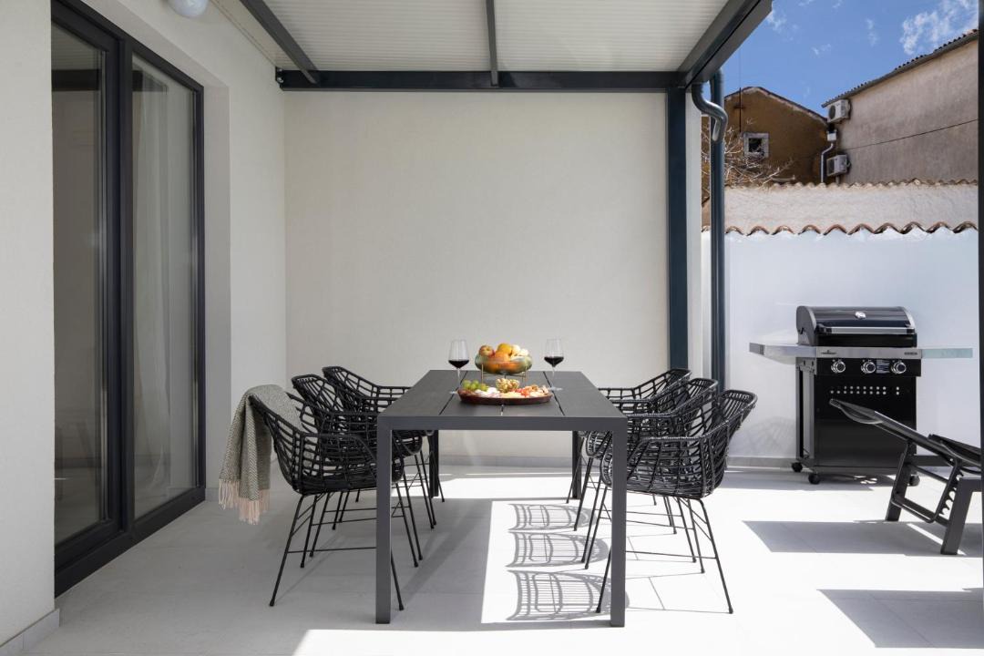 Photo of Patio Balcony in Loborika