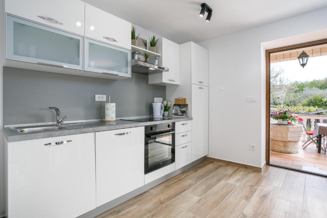 Photo of Kitchen in Malinska-Dubasnica