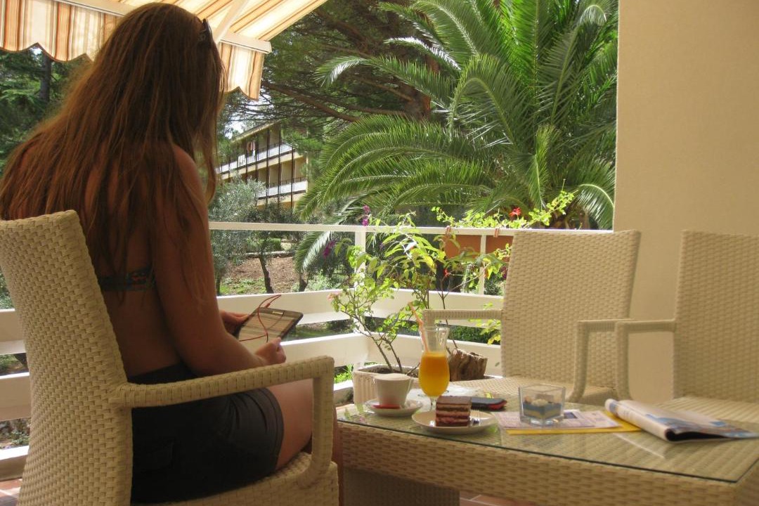 Photo of Others in Cres