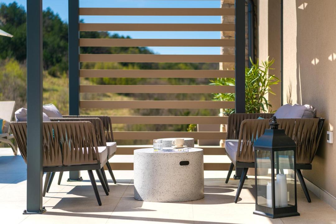 Photo of Patio Balcony in Hum