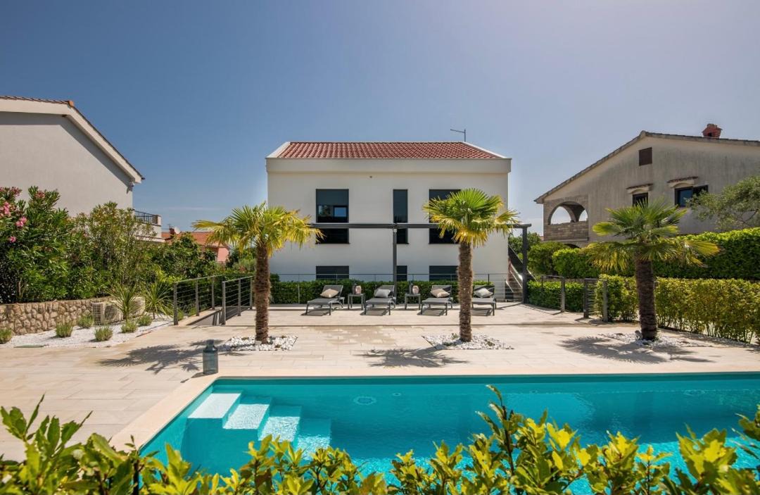 Photo of Outdoor in Porat