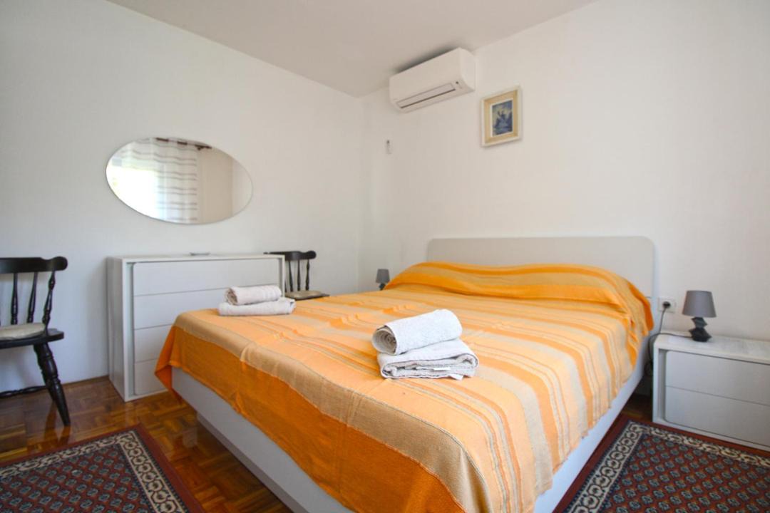 Photo of Bedroom in Banjole