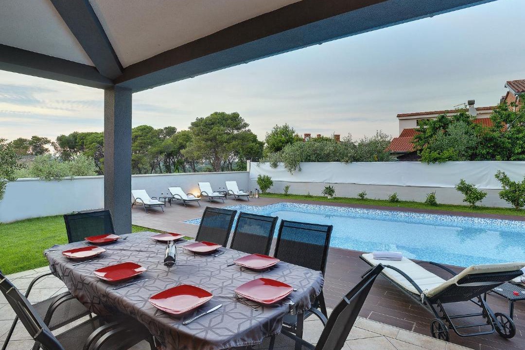 Photo of Patio Balcony in Vinkuran