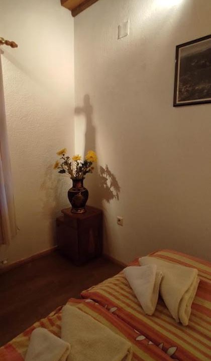 Photo of Others in Fuzine