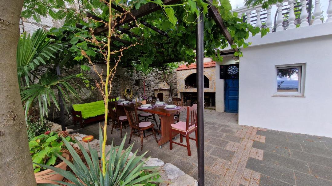 Photo of Patio Balcony in Drivenik