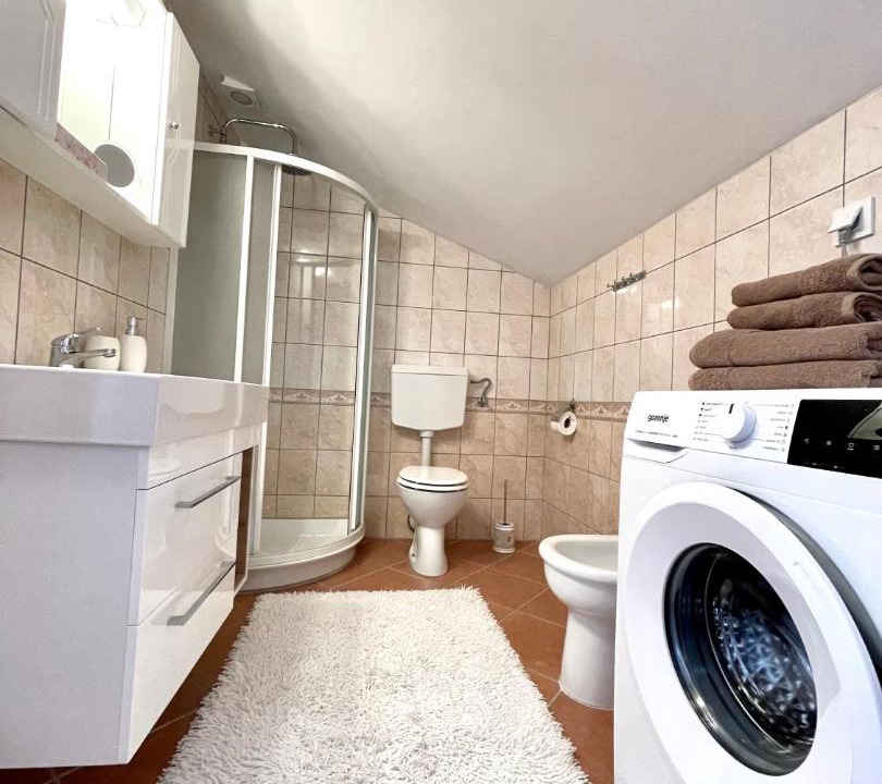 Photo of Bathroom in Ika