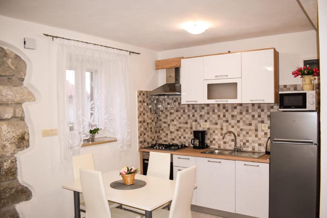 Photo of Kitchen in Ripenda Verbanci