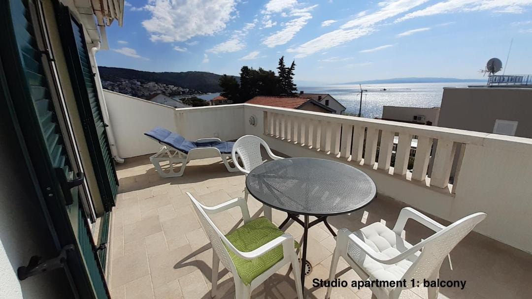 Photo of Patio Balcony in Okrug Gornji