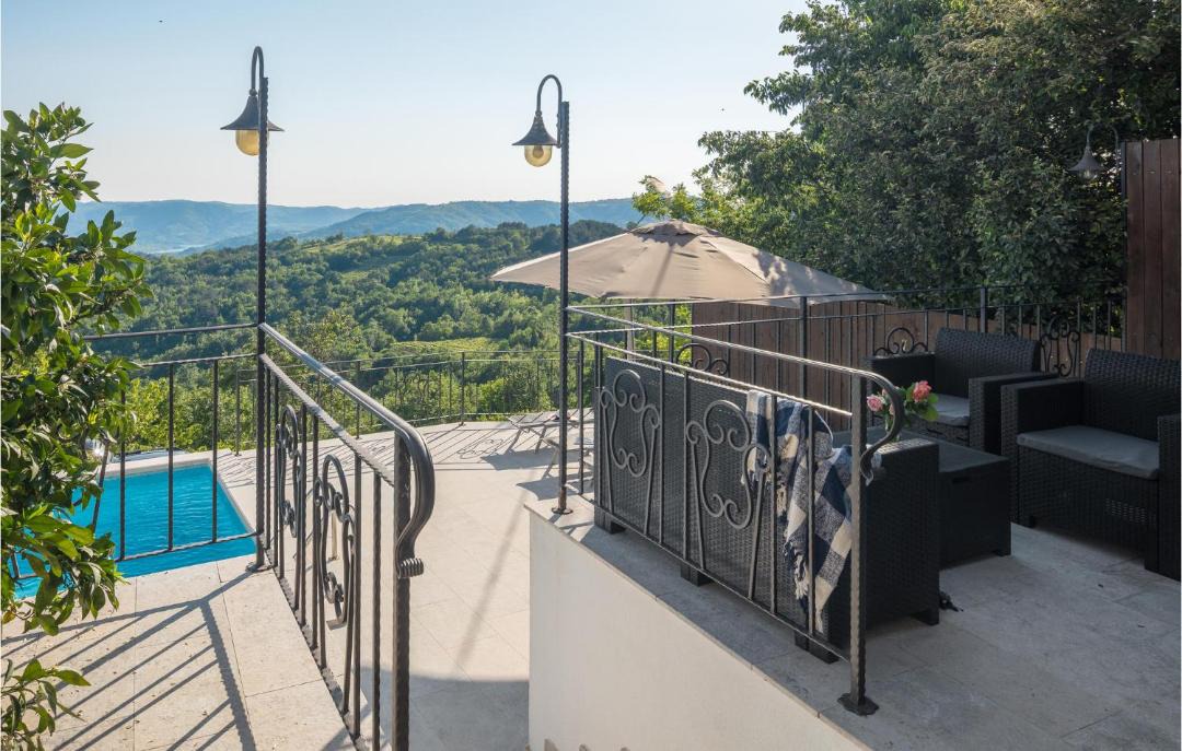 Photo of Others in Buzet