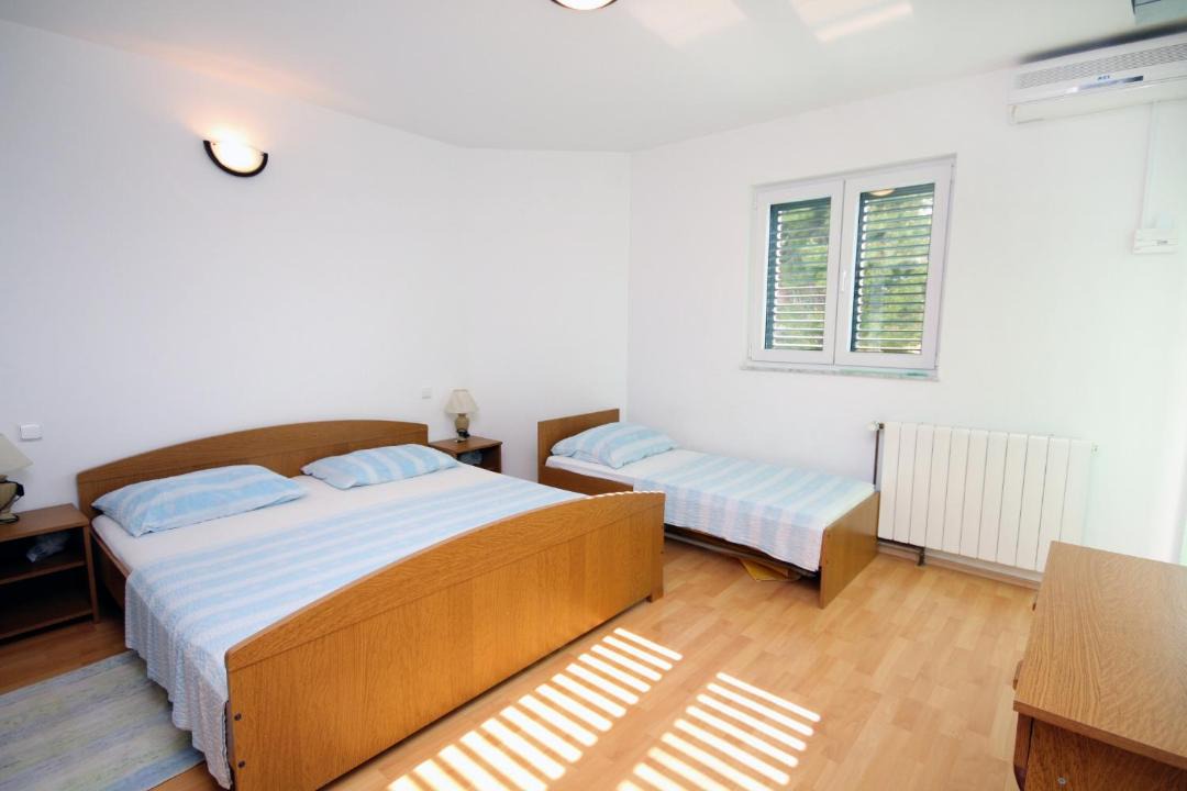 Photo of Bedroom in Tice