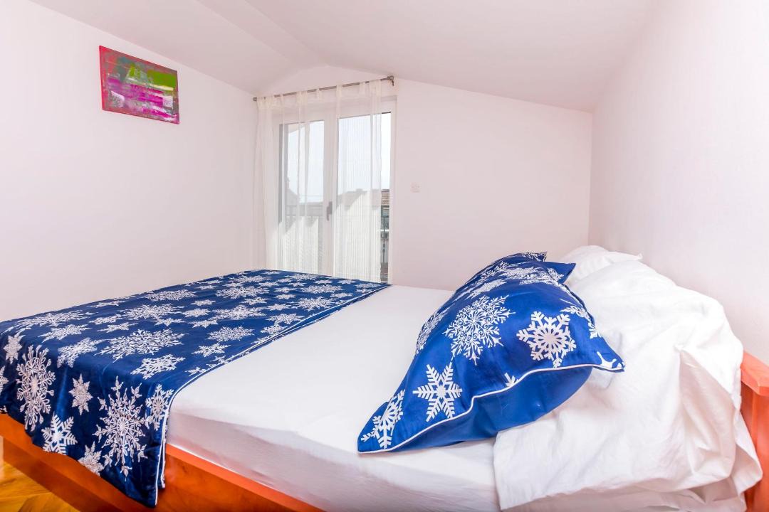 Photo of Bedroom in Grohote