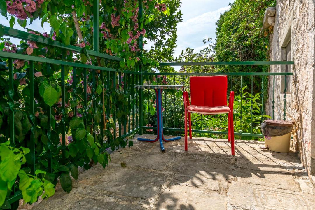 Photo of Patio Balcony in Grohote