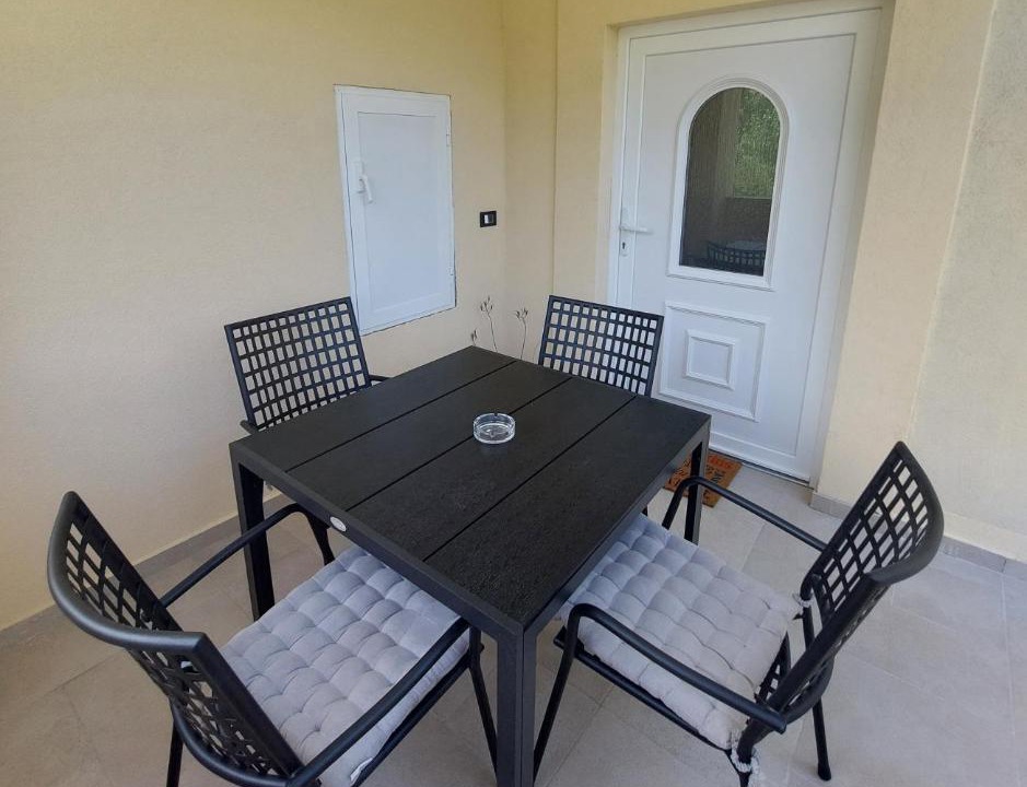 Photo of Patio Balcony in Mundanije