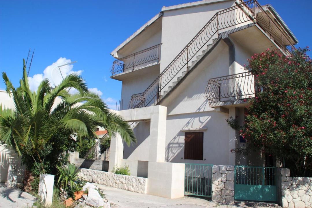 Photo of Buildings in Vinisce