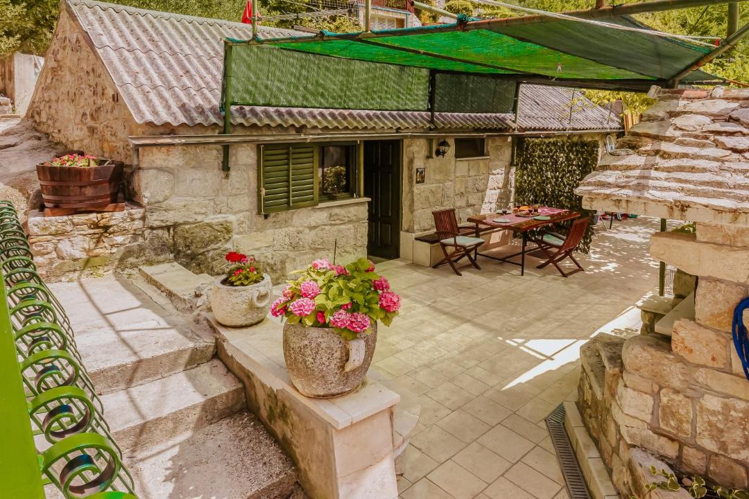 Photo of Others in Omis