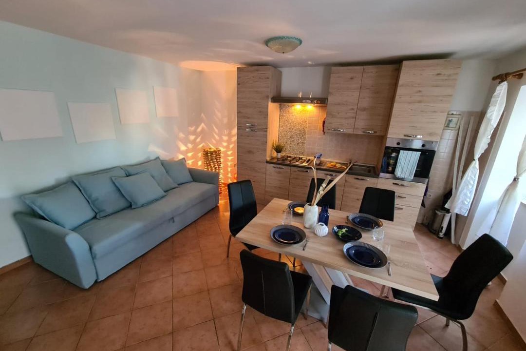 Photo of Livingroom in Cove Murtar