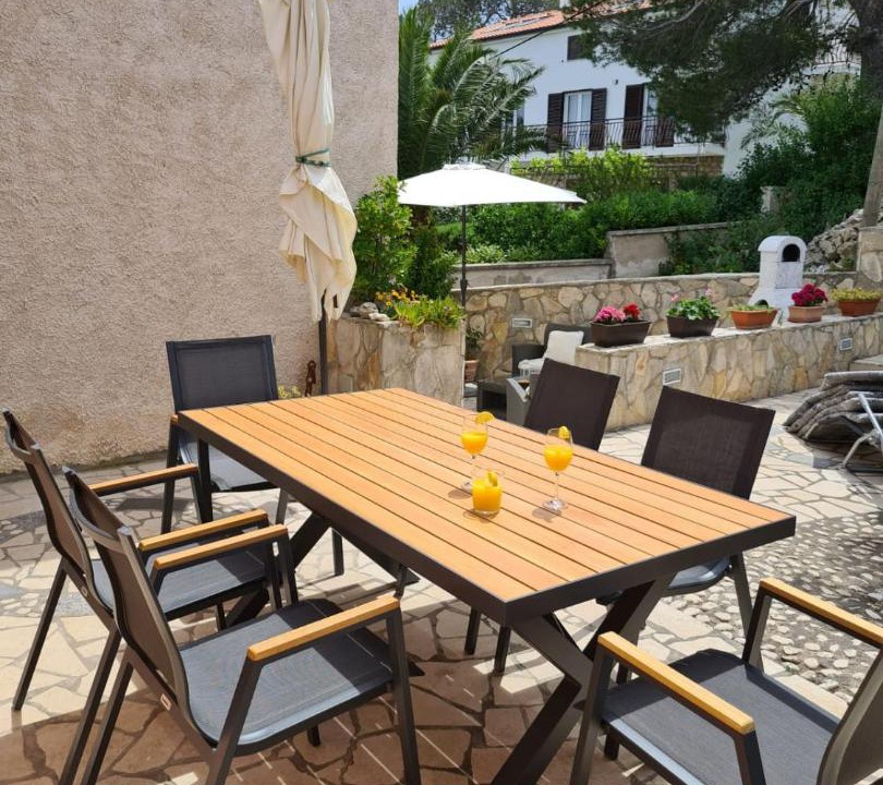 Photo of Patio Balcony in Cove Murtar