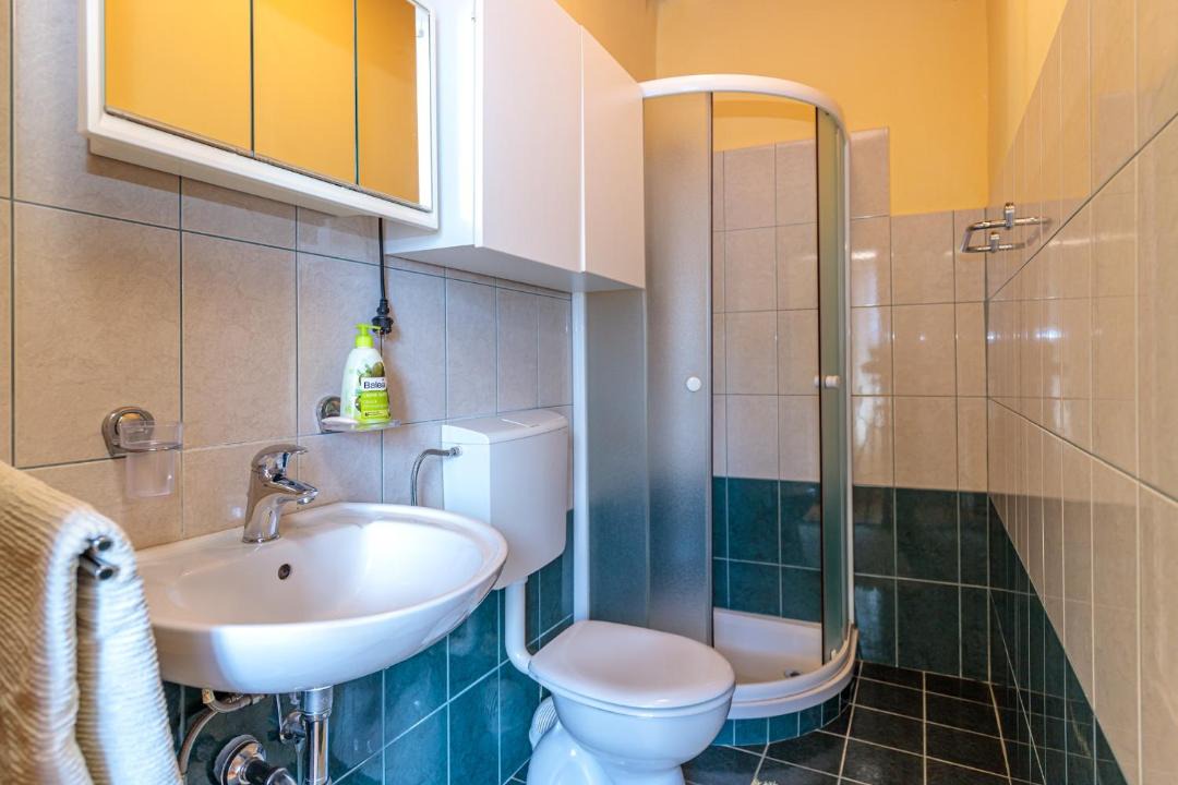 Photo of Bathroom in Grabri