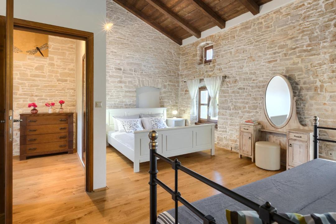 Photo of Bedroom in Gajana