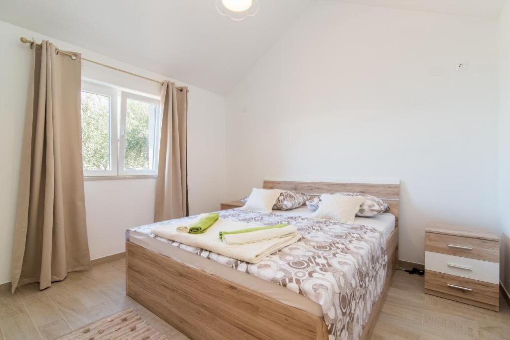 Photo of Bedroom in Supetar